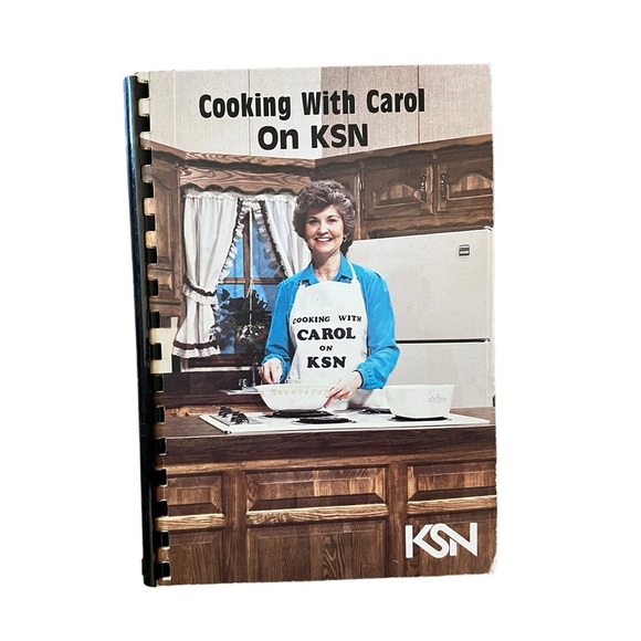 Vintage‎ Cooking With Carol on KSN Cookbook - Picture 1 of 2